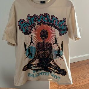 Cream Hell star T shirt L fits for large and M person